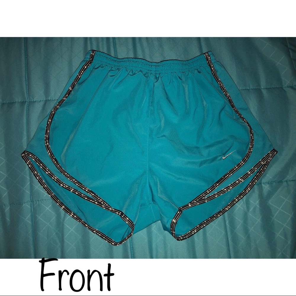 Small Nike Dry Fit running/work out shorts! 💙